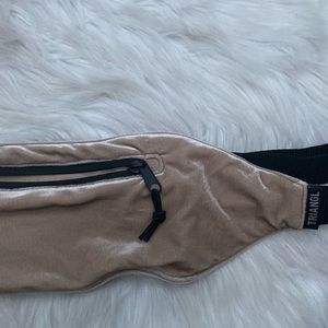Suede Cream Triangl Fanny Pack